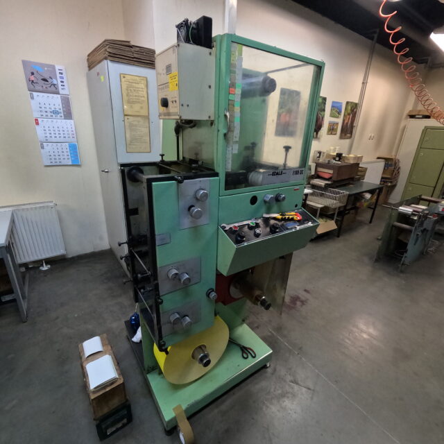 Sprzedaż maszyn i urządzeń poligraficznych